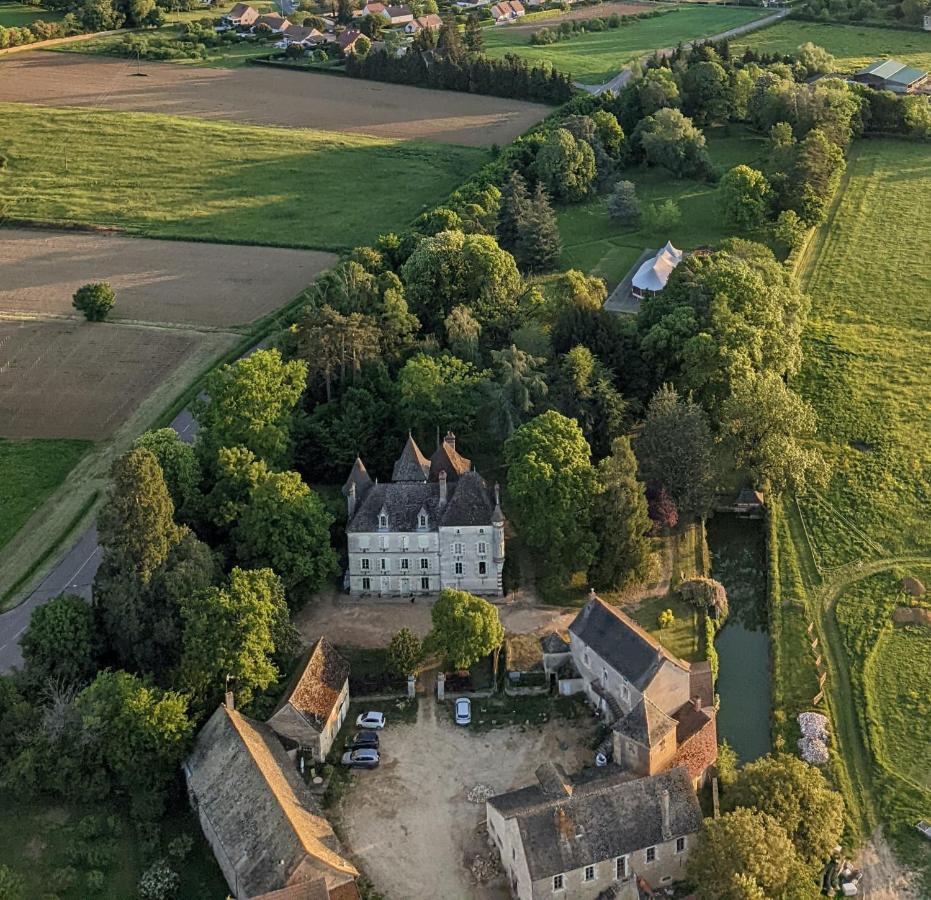 Chateau Du Mauny, Gites Et Chambres D'Hotes En Bourgogne Rosey Luaran gambar